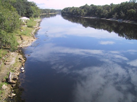 Link to the Suwannee River Water Management District 